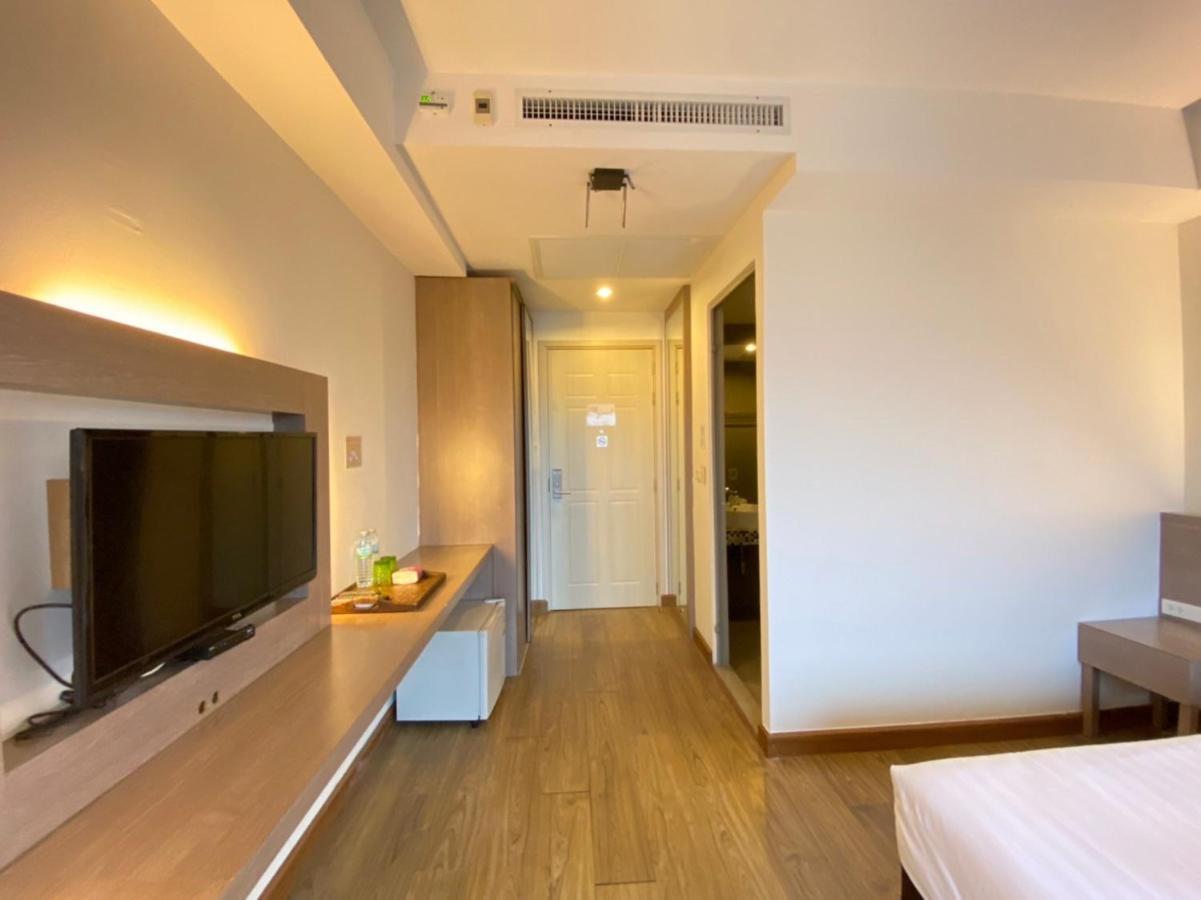 View Dee Bkk Airport Residence Banguecoque Exterior foto