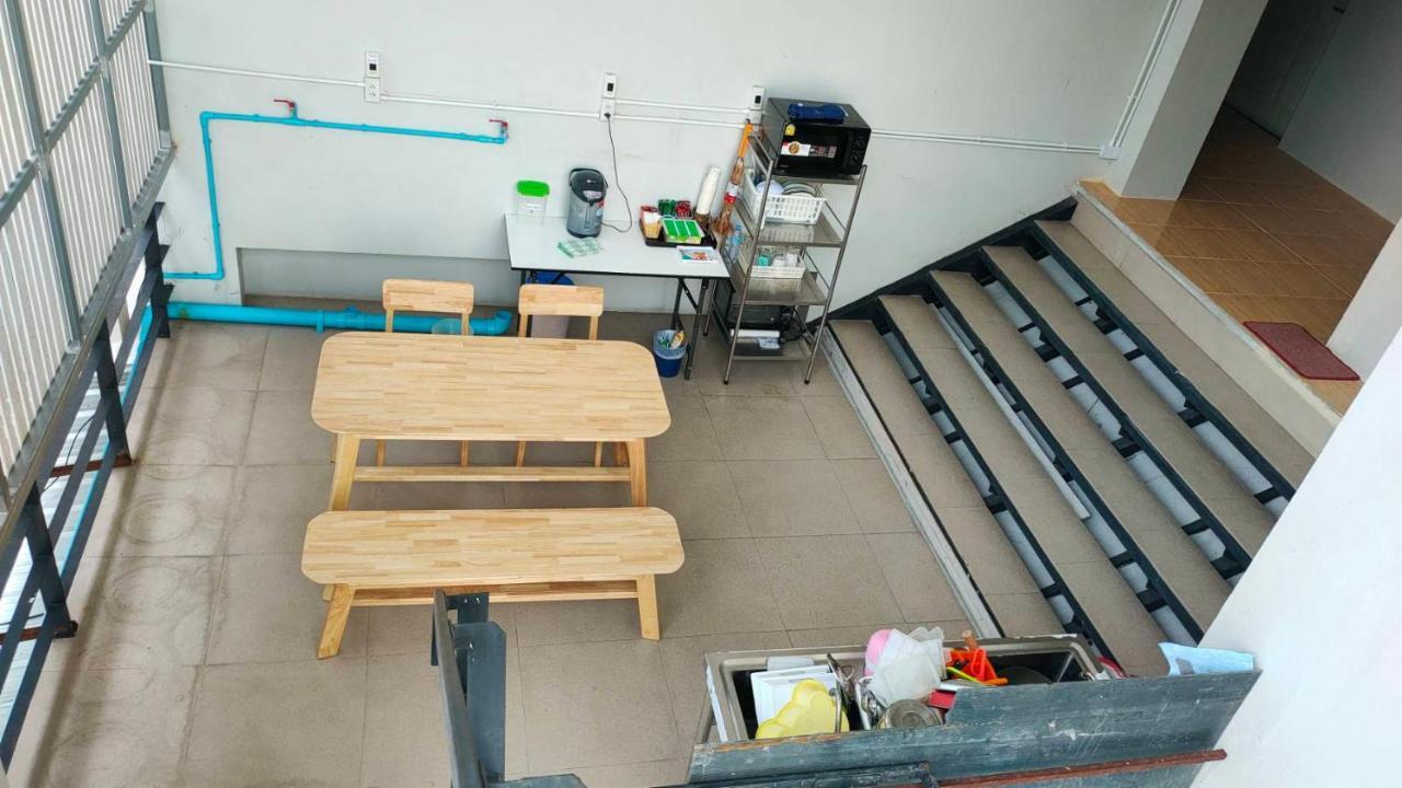 View Dee Bkk Airport Residence Banguecoque Exterior foto